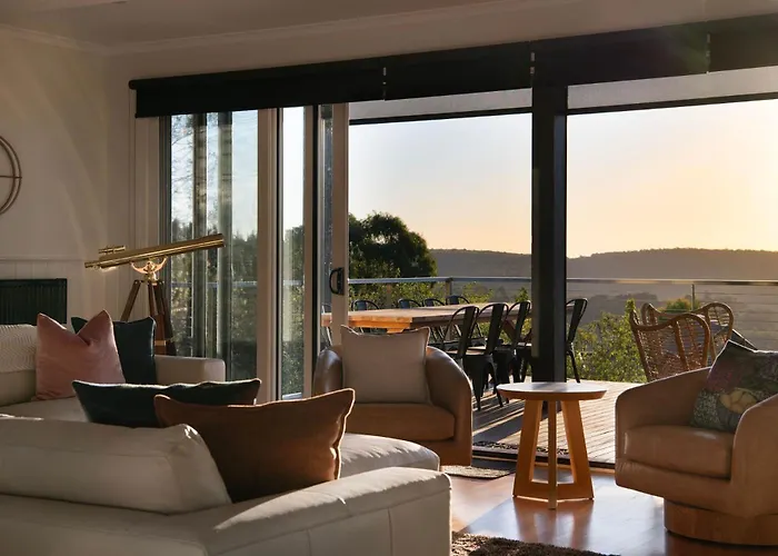 Queensberry Hill View- Luxury Group Retreat Daylesford